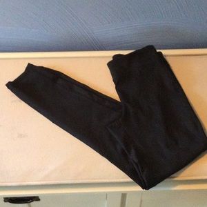 Old Navy Go-Dry leggings for girls
